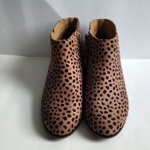 Cat & Jack Animal Print Booties size 5 girls
